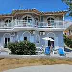 Leta Apartments