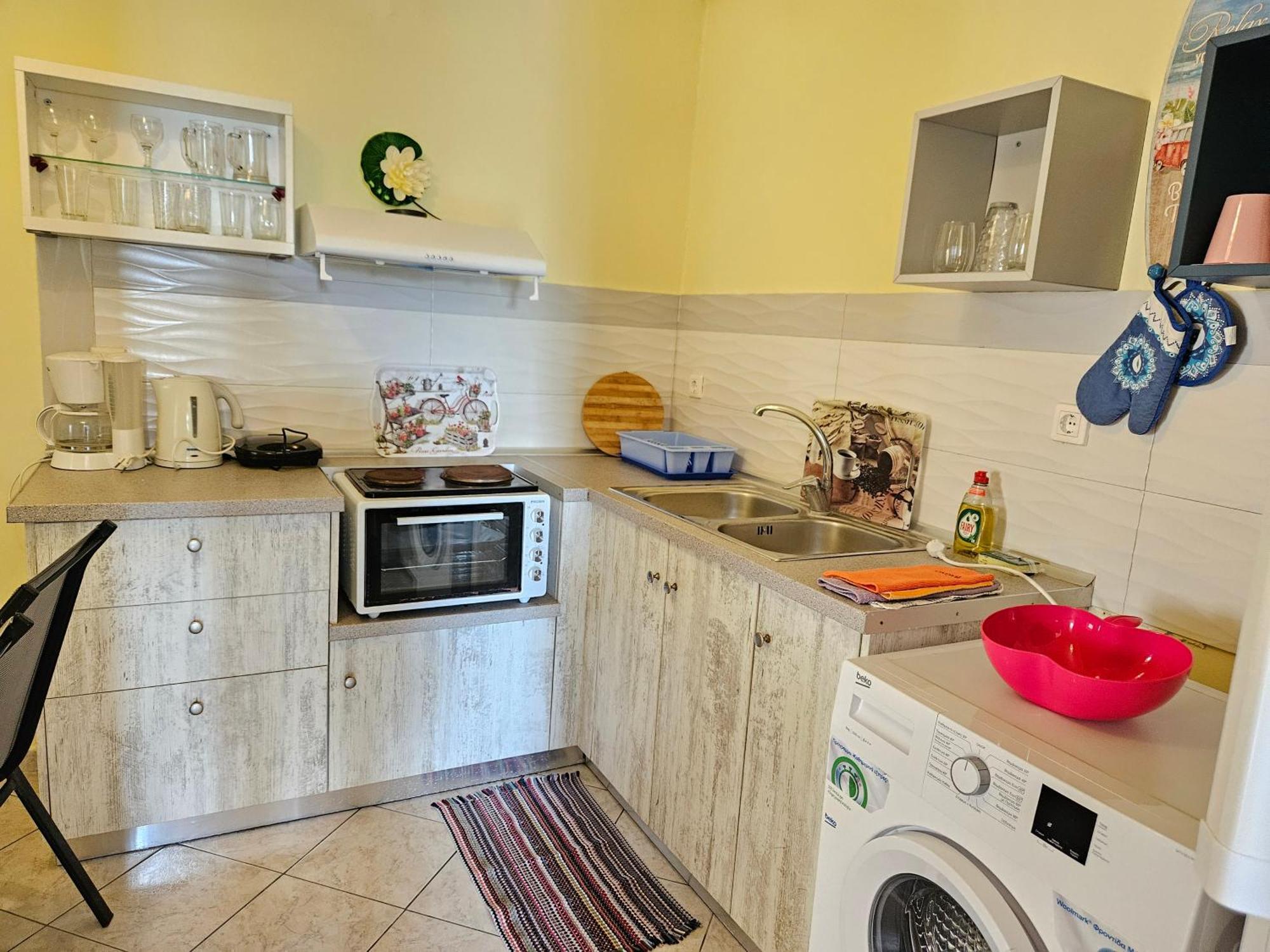Leta Apartment Agios Georgios (Corfu)