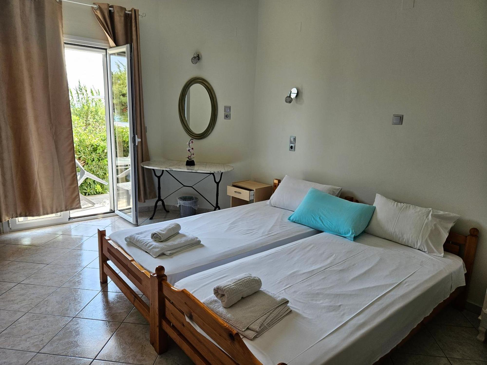 Leta * Agios Georgios (Corfu)