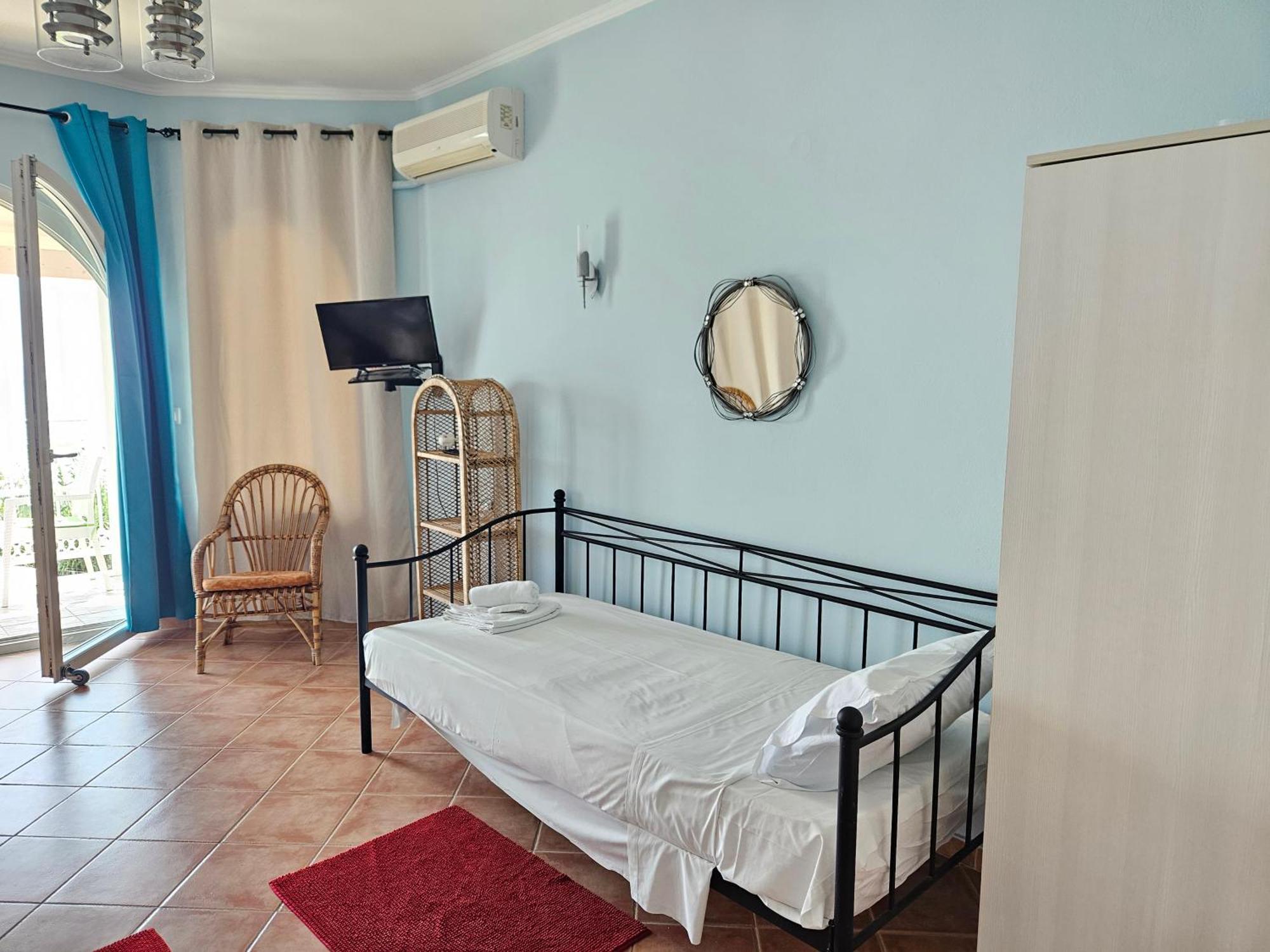Leta Apartment