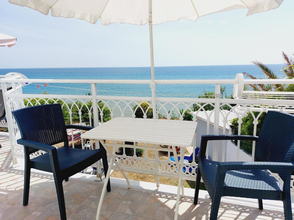 Apartament Leta *